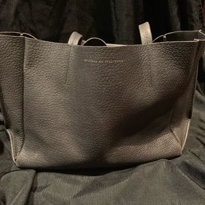 Ampersand As Apostrophe Sideways Tote